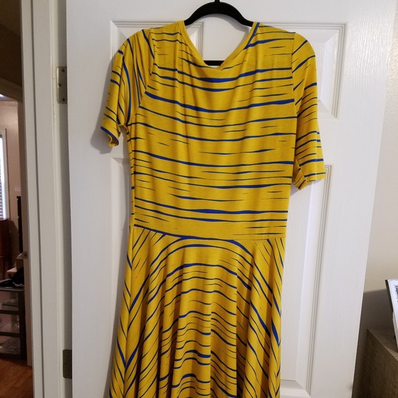 Lularoe XL Nicole Dress - Picture 2 of 5